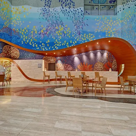 Hotel Oceanfront - Preferred And