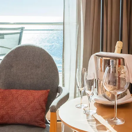 Oceanfront - Preferred And 5*