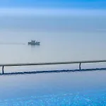Hotel Oceanfront - Preferred And 5*