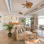 Oceanfront - Preferred And Hotel