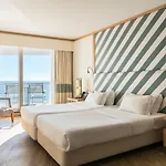 Oceanfront - Preferred And Hotel