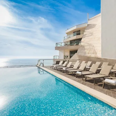 Oceanfront - Preferred And 5*