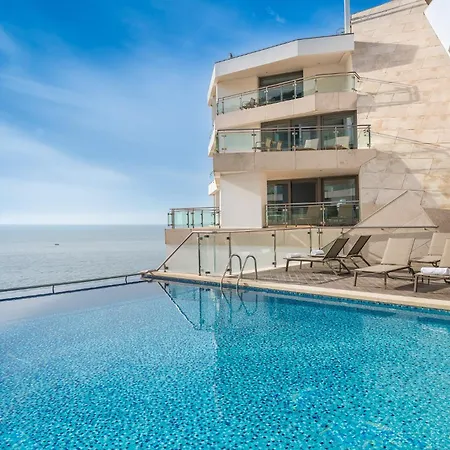 Oceanfront - Preferred And Hotel 5*
