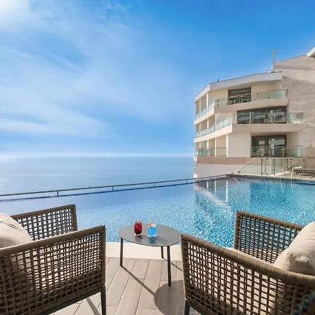 Hotell Oceanfront - Preferred And 5*