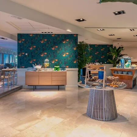 Oceanfront - Preferred And 5* 세심브라