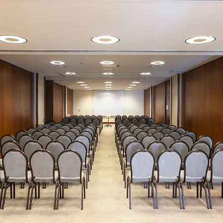 Oceanfront - Preferred And 5*