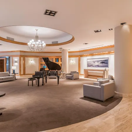 فندق Oceanfront - Preferred And 5*