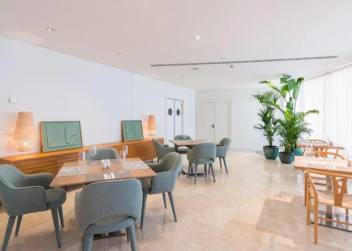 Oceanfront - Preferred And Hotel Sesimbra