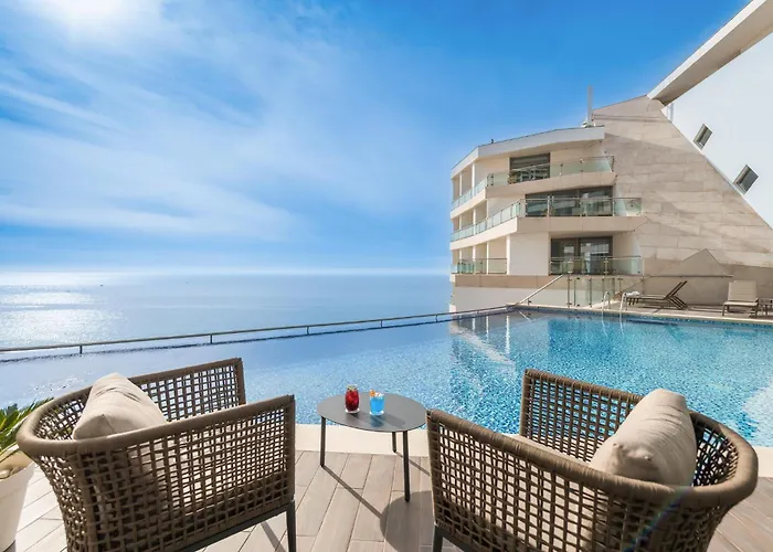 Hotel Oceanfront - Preferred And 5*