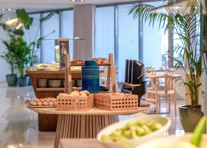 Oceanfront - Preferred And Hotel Sesimbra