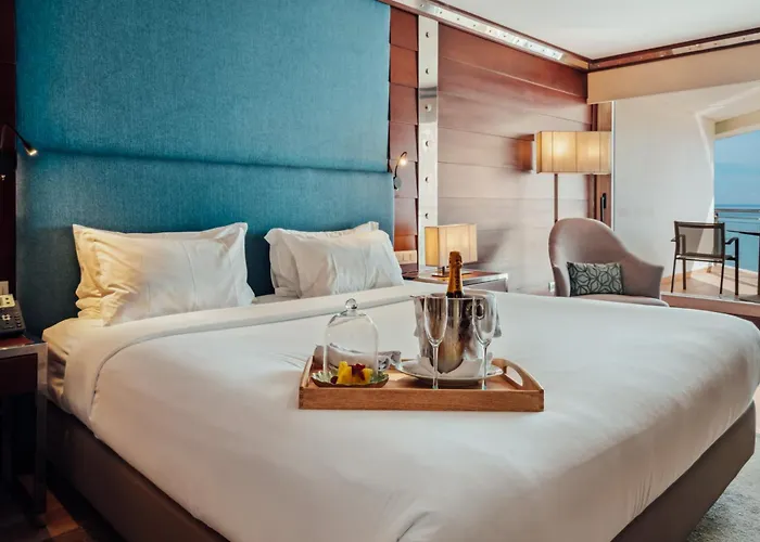 Oceanfront - Preferred And 5*