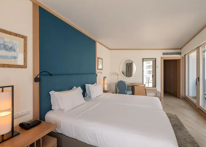 Oceanfront - Preferred And Hotel Sesimbra