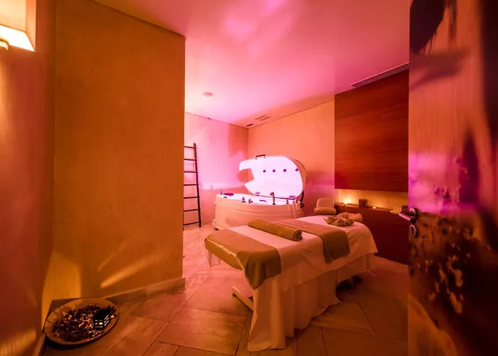 Oceanfront - Preferred And 5*