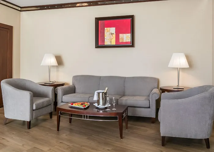 Oceanfront - Preferred And 5*