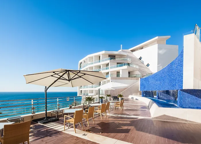 Oceanfront - Preferred And Sesimbra