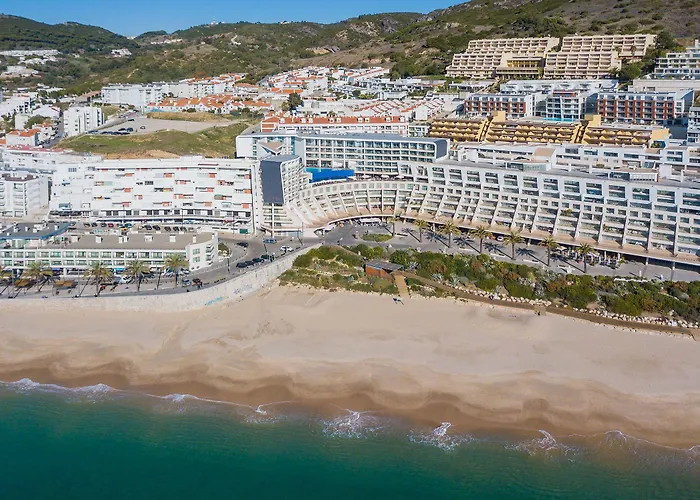 Hotel Oceanfront - Preferred And Sesimbra