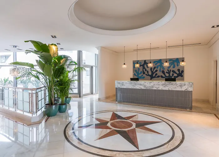 Hotel Oceanfront - Preferred And 5*