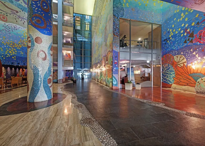 Oceanfront - Preferred And Hotel